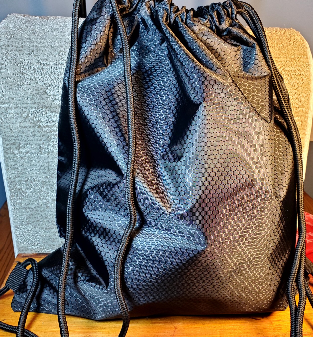 Oxford Waterproof Drawstring Backpack (Black) - Image 3